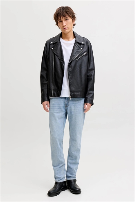 Джинсы классического кроя артикул 156583929