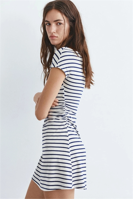 Платье с асимметричной полоской артикул 156521790