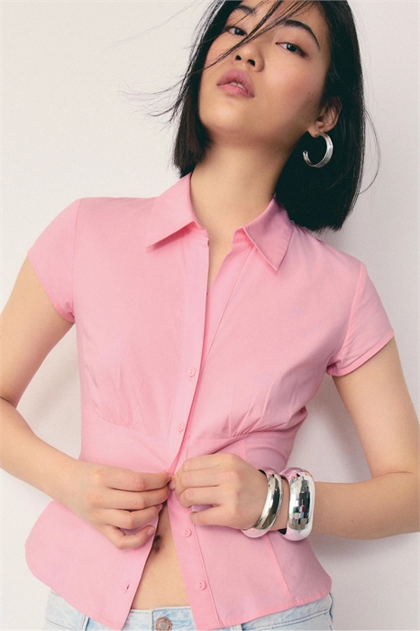 Рубашка с короткими рукавами и швом под грудью артикул 156464816