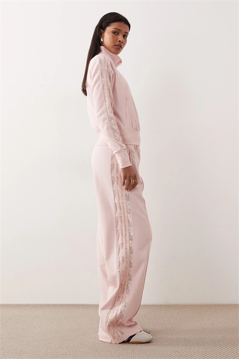 Спортивные штаны Firebird с кружевом артикул 154872947