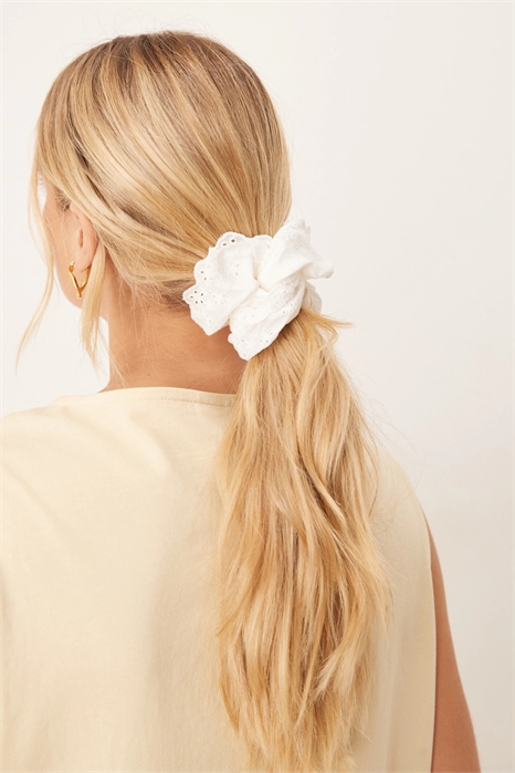 Резинка для волос с вышивкой артикул 141525328