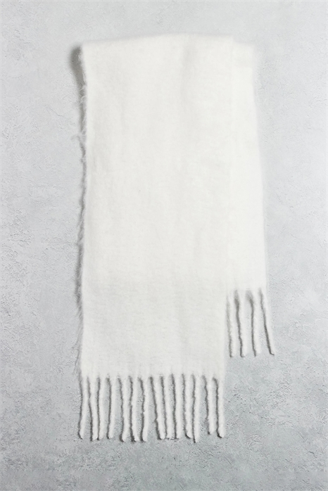 Шарф с ткаными пушистыми кисточками артикул 148808301