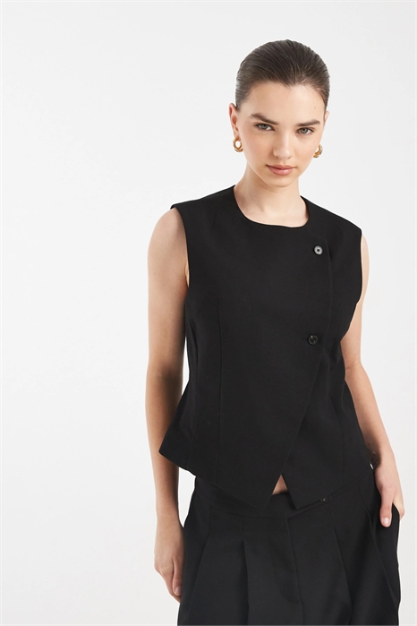 Жилет с асимметричной застежкой на пуговицах, скроенный по фигуре артикул 151963748