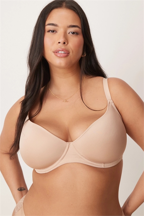 ASOS DESIGN Бюстгальтер-футболка с формованными чашками для полных артикул 134952130