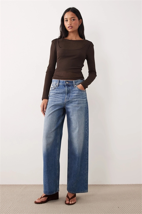 Джинсы свободного кроя с низкой посадкой артикул 154174052