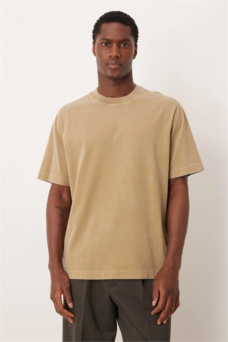 Футболка из плотной ткани артикул 153574878