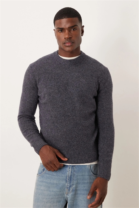 Свитер с круглым вырезом из шерстяной смеси артикул 151559897
