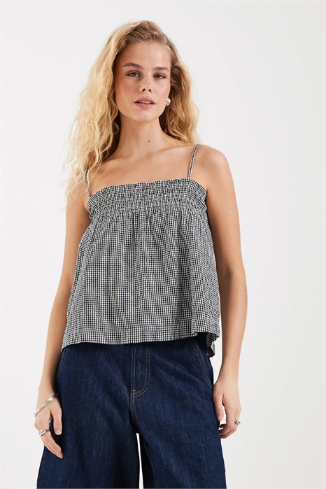 Топ из ткани «сирсакер» в клетку артикул 154134386