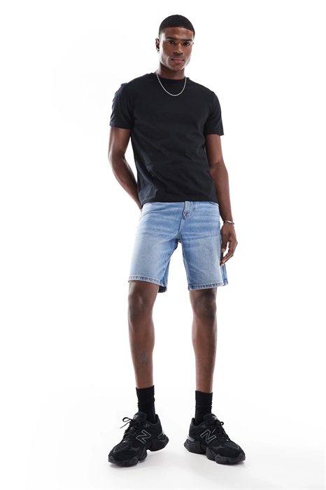 Узкие джинсовые шорты стандартной длины артикул 141796221