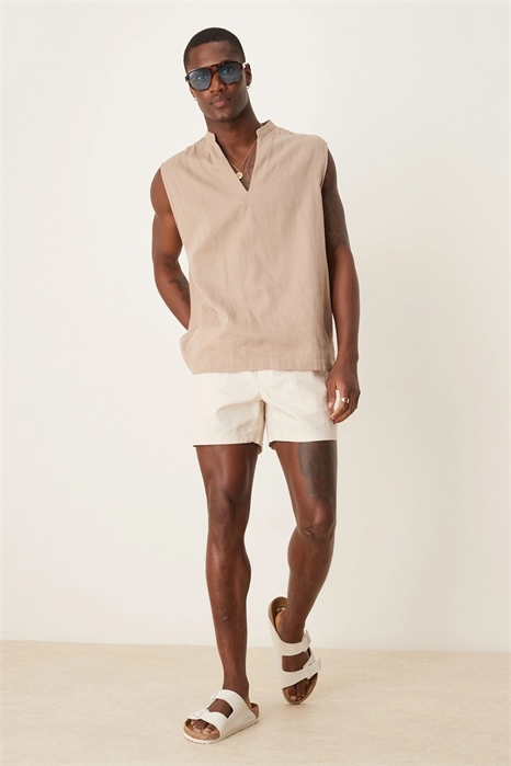 Узкие бермуды из смесовой ткани с укороченной длиной артикул 142510928