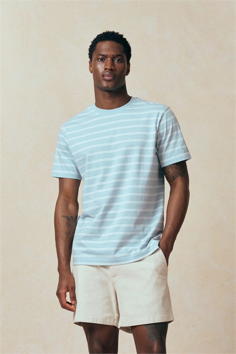 Футболка прямого кроя артикул 153153660