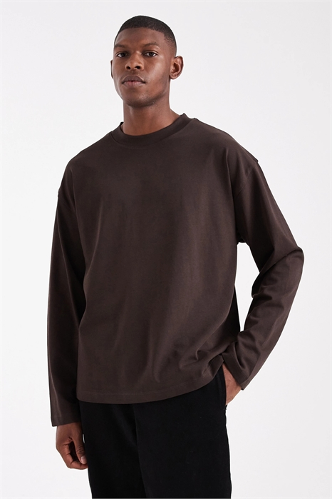 Футболка с длинным рукавом из плотной ткани большого размера артикул 151022106