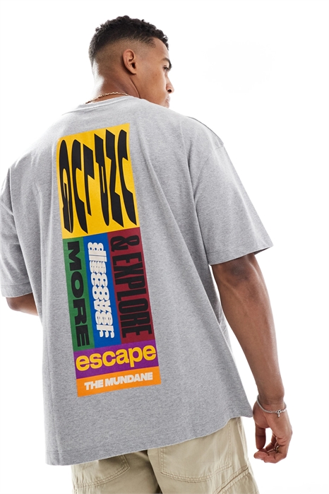 Футболка свободного кроя с принтом спереди и сзади артикул 143484645