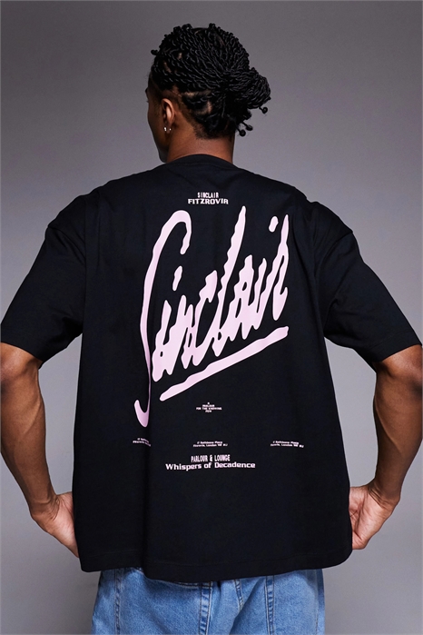 Объёмная футболка свободного кроя с надписью артикул 153527640