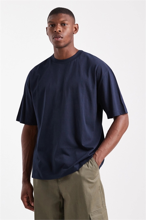 Футболка свободного кроя Essentials артикул 154216217