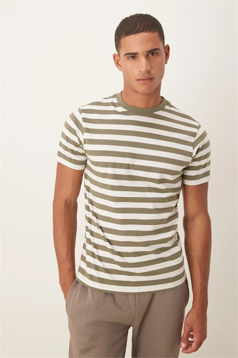 Футболка артикул 149423329