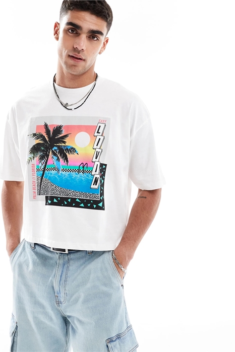 Увеличенная укороченная футболка с летним принтом артикул 143050992