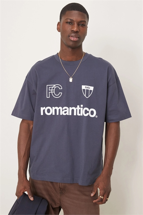 Футболка свободного кроя с рисунком в стиле футбола артикул 141663116