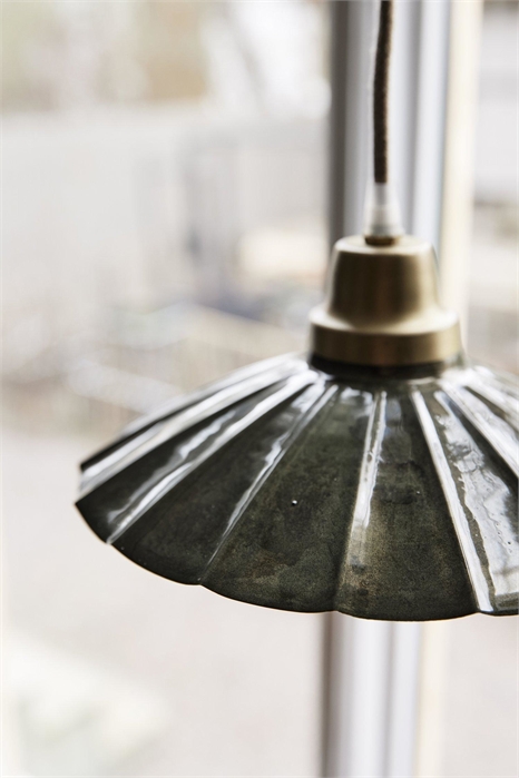 Маленький подвесной светильник Ester 24 см артикул 1275230003