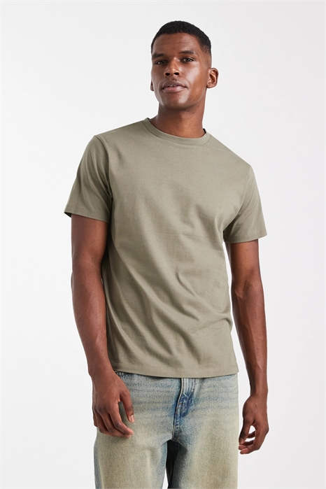 Футболка с круглым вырезом Essentials артикул 149384307