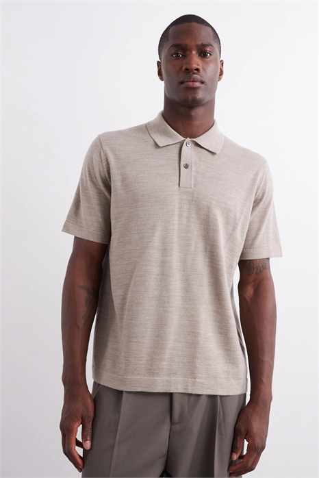 Трикотажная рубашка-поло с короткими рукавами из мериносовой шерсти артикул 143356975