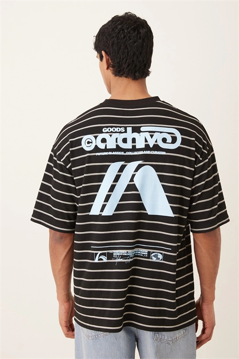 Футболка свободного кроя с принтом из архива артикул 155334802