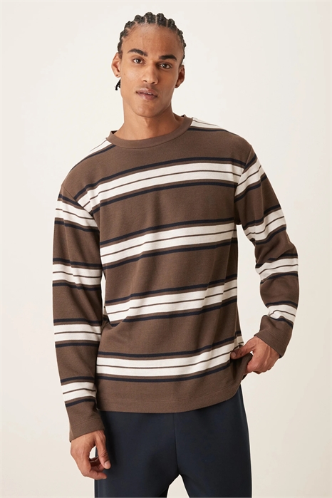 Толстовка с длинным рукавом из плотной ткани артикул 153401955