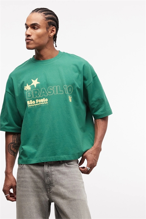 Объёмная футболка свободного кроя с принтом в стиле бразильской сборной по футболу артикул 154339630