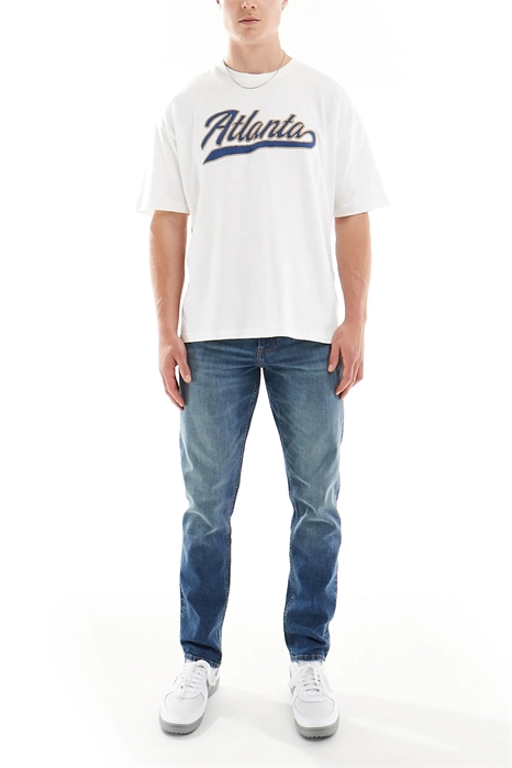 Облегающие джинсы артикул 153750927