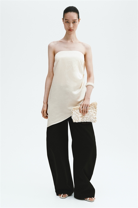 Топ-бандо из атласа артикул 1335357001