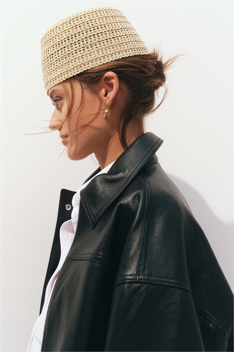 Соломенная шляпа артикул 1335432001