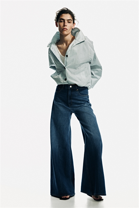 Джинсы с очень широкими брючинами и высокой талией артикул 1340194001