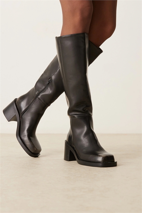 Ботинки до колен на толстом каблуке от Campbell артикул 147377685