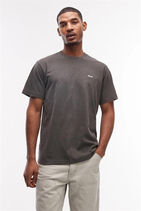 Футболка с коротким рукавом из пигментной ткани, с надписью строчными буквами артикул 154338861