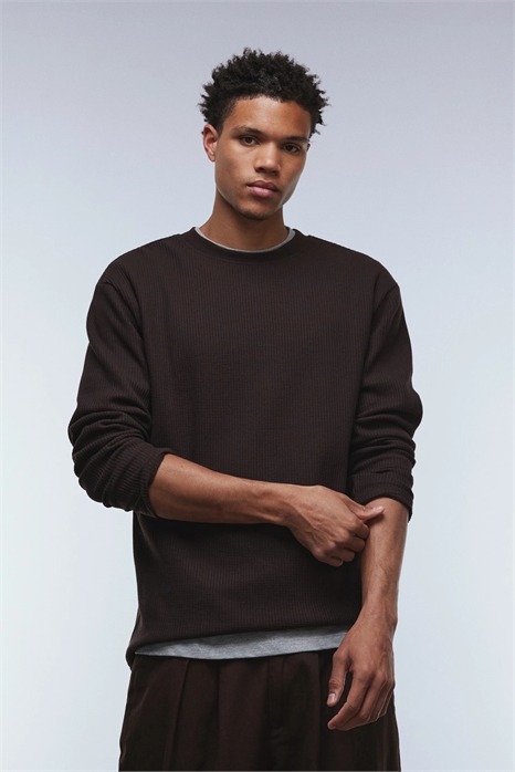 Толстовка с длинным рукавом из плотной ткани артикул 149145195