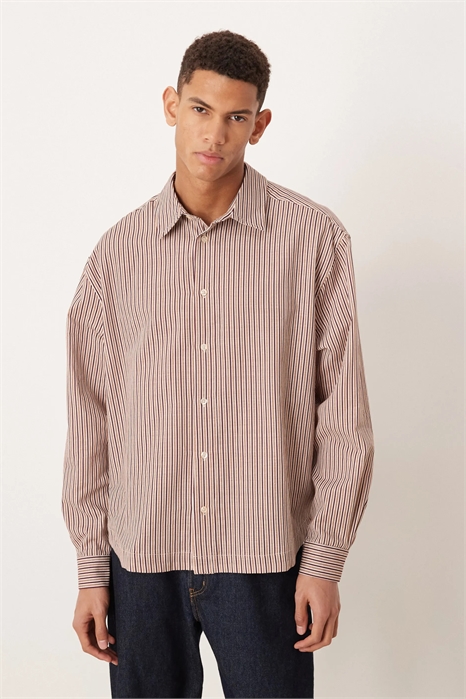 Рубашка в крупную полоску артикул 153566709