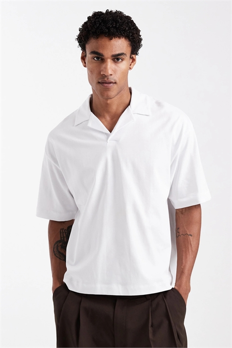 Полурубашка-поло свободного кроя с отложным воротником артикул 155723802