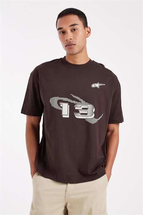 Футболка свободного кроя с уличным принтом артикул 149384667