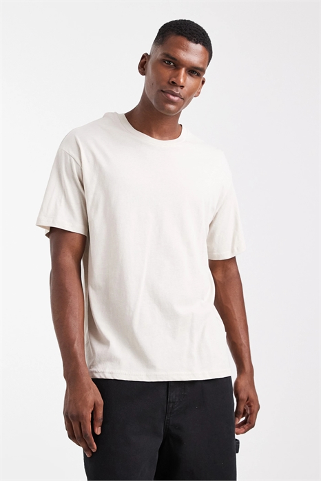 Футболка свободного кроя артикул 148304420