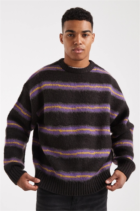 Свободный трикотажный свитер с капюшоном артикул 152001892