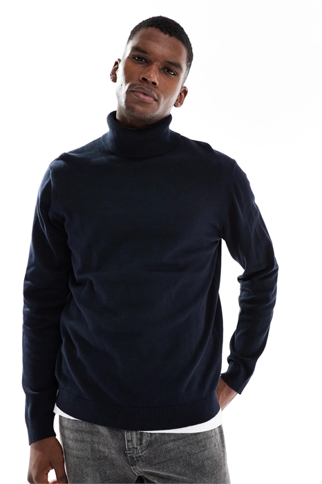 Свитер с высоким воротником артикул 149654373