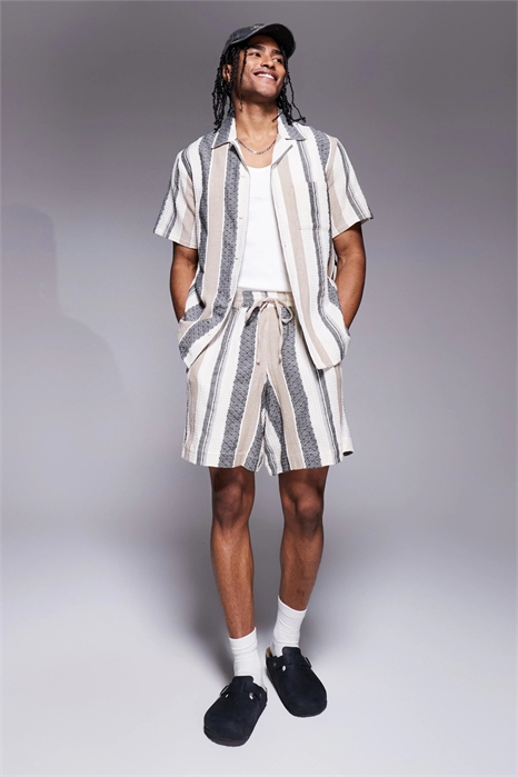 Текстурированная пляжная рубашка с короткими рукавами артикул 141793604