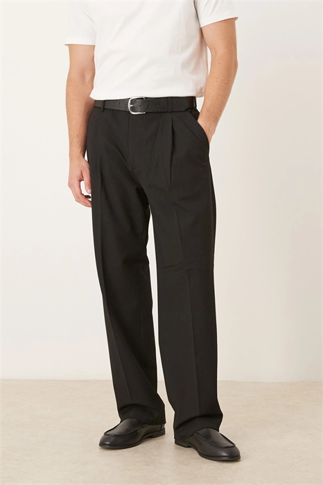 Брюки свободного кроя с складками артикул 147380419