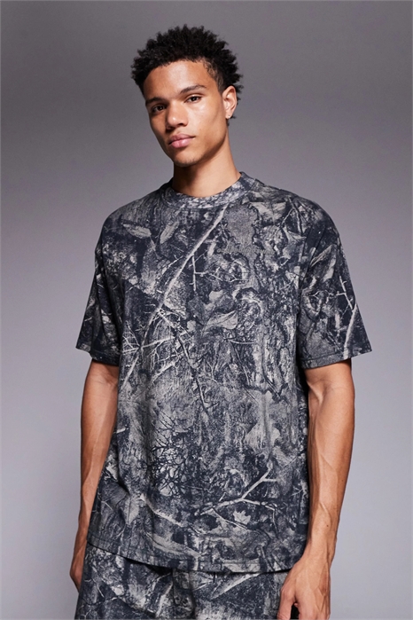 Футболка свободного кроя артикул 151871293