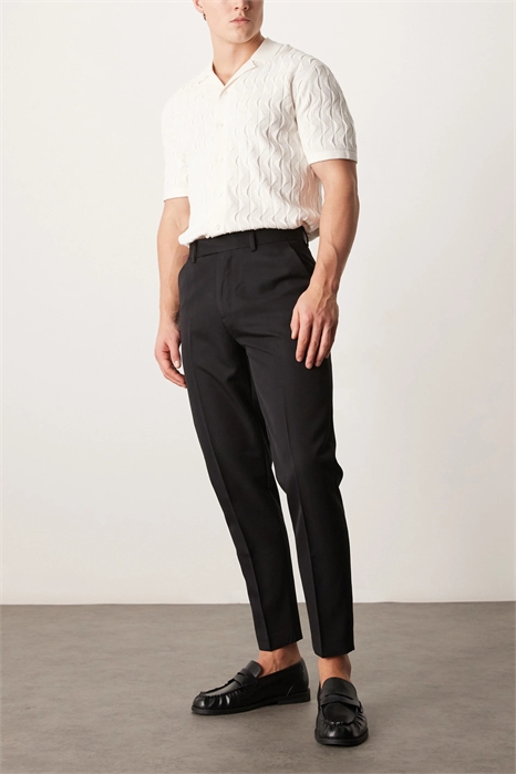 Брюки с зауженным кроем артикул 133311086