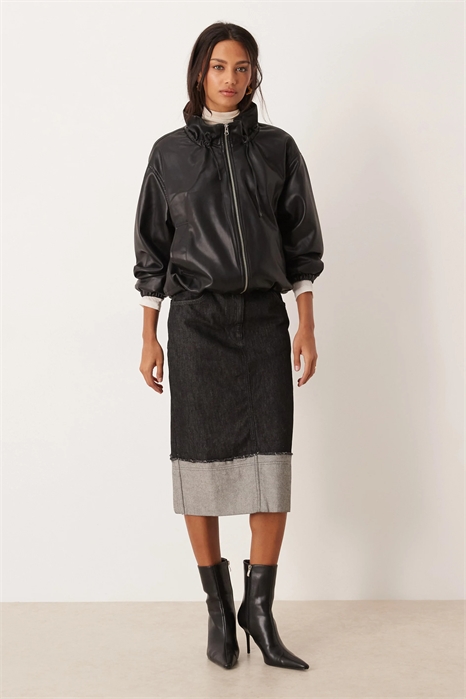 Юбка средней длины с отворотом и эффектом потертости по низу артикул 153654389