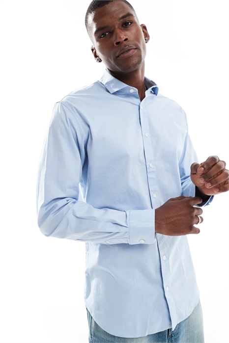 Рубашка приталенного кроя артикул 143059806