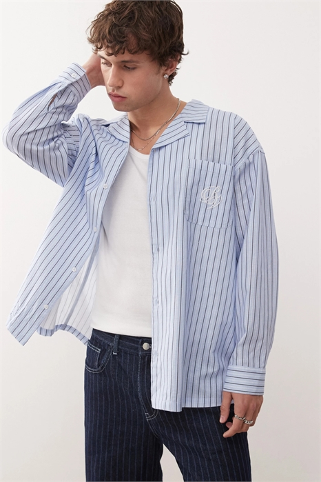 Рубашка с длинными рукавами в синюю тонкую полоску артикул 140438797