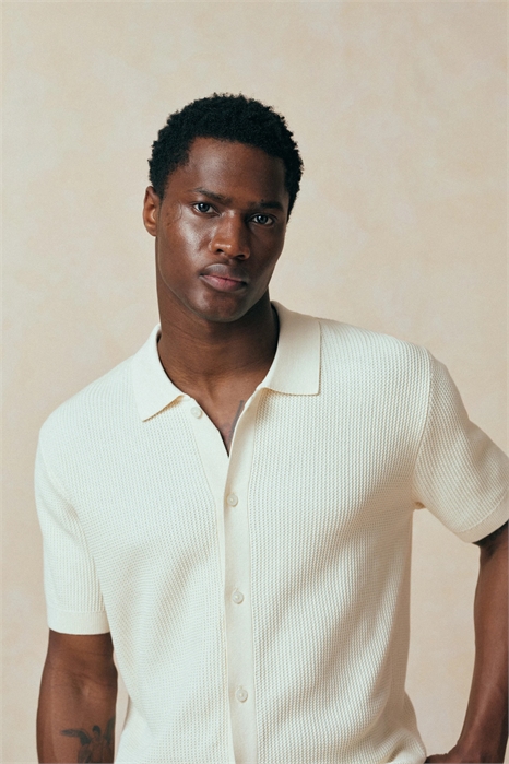 Кардиган на пуговицах из 100% хлопка с вафельной вязкой артикул 155216260