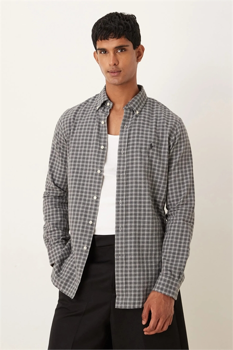 Рубашка из шлифованного твила с логотипом в виде значка и индивидуальной посадкой артикул 148371226